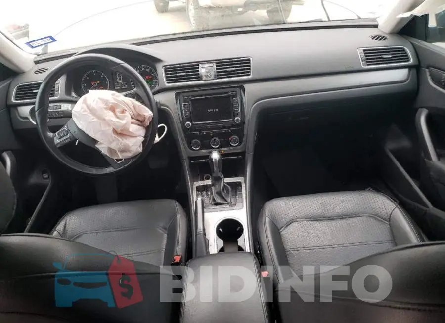 1VWBN7A39EC001775 Photo# 8
