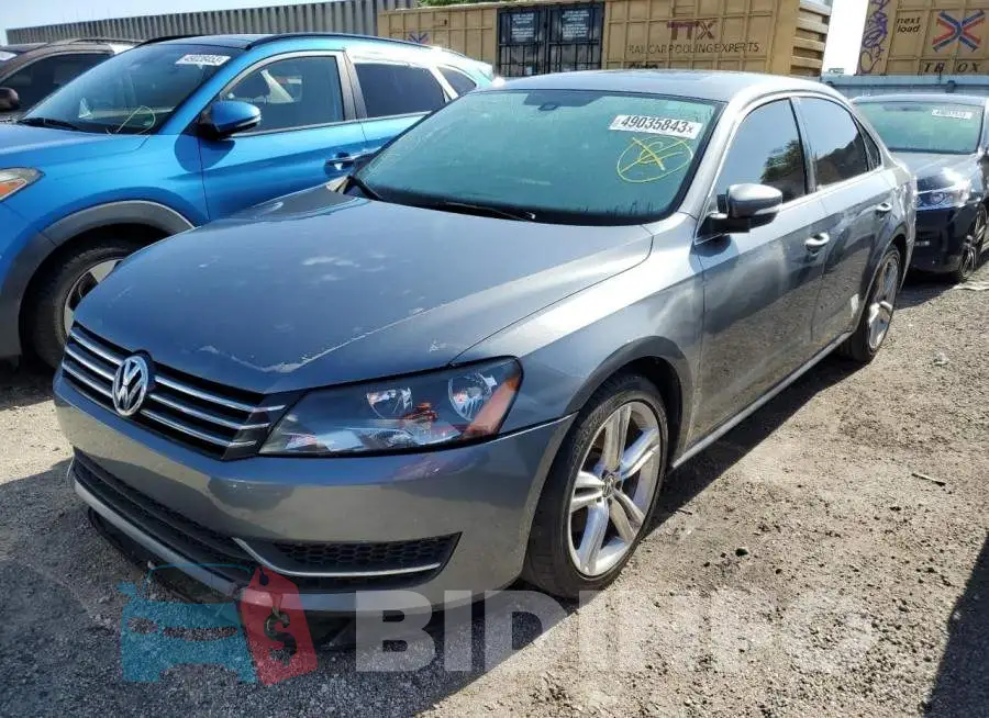1VWBS7A32EC052351 Photo# 1