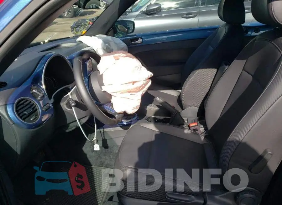 3VW5DAAT9KM510563 Photo# 7