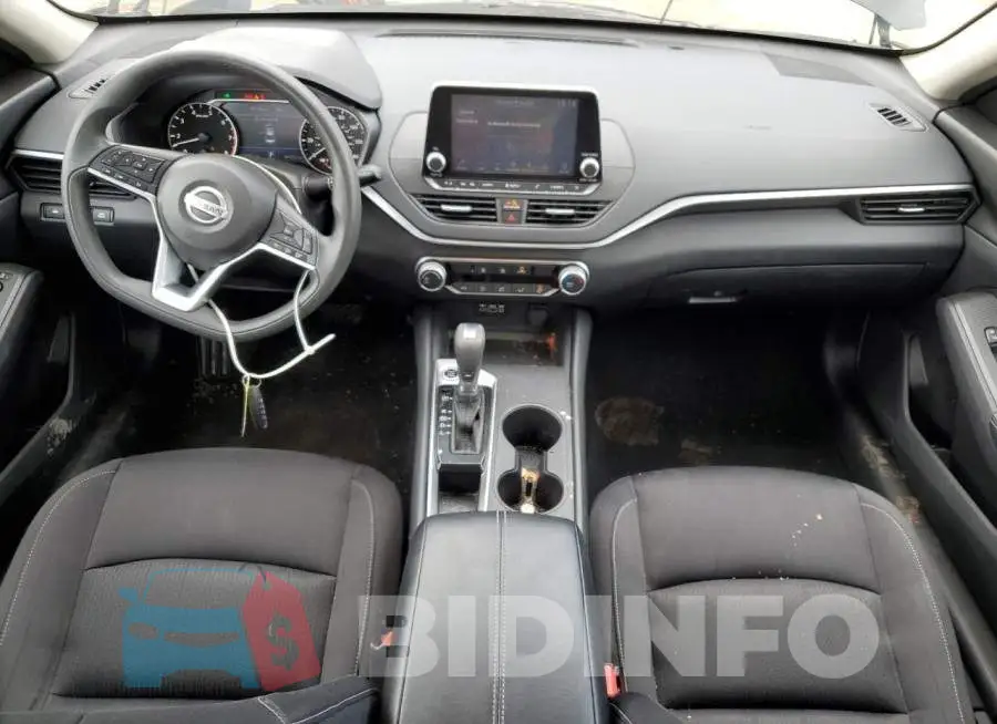 1N4BL4BV3LC211914 Photo# 8