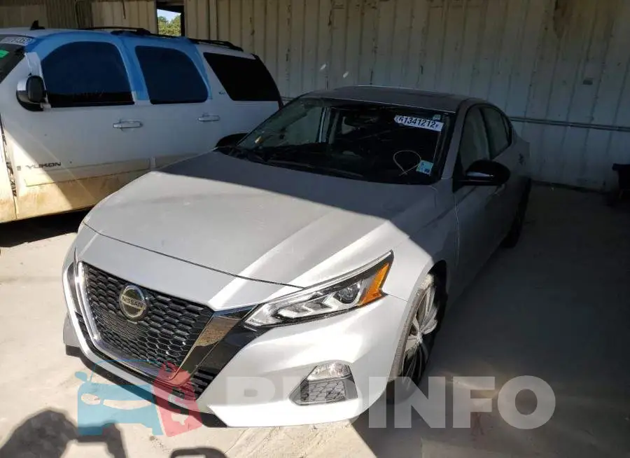 1N4BL4CV6LC279087 Photo# 2
