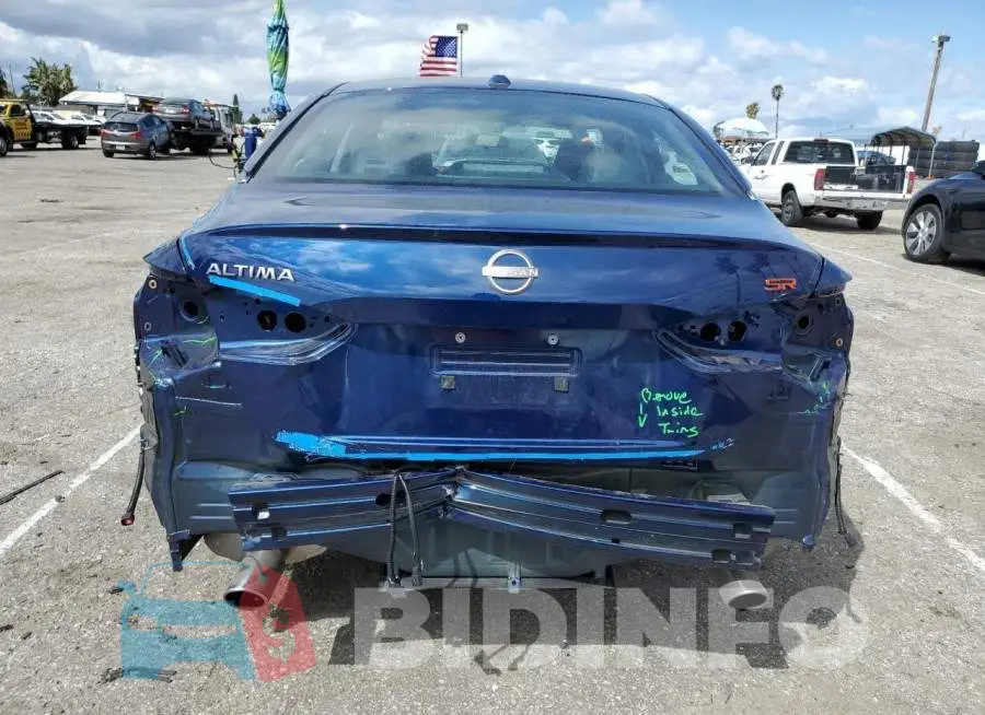 1N4BL4CV6PN327133 Photo# 6