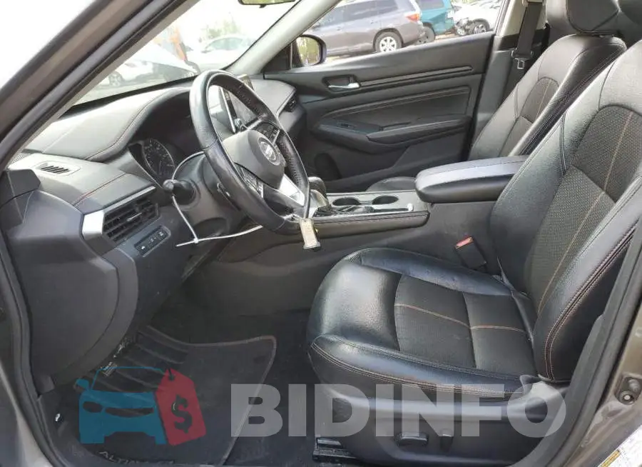 1N4BL4CV9LC210653 Photo# 7