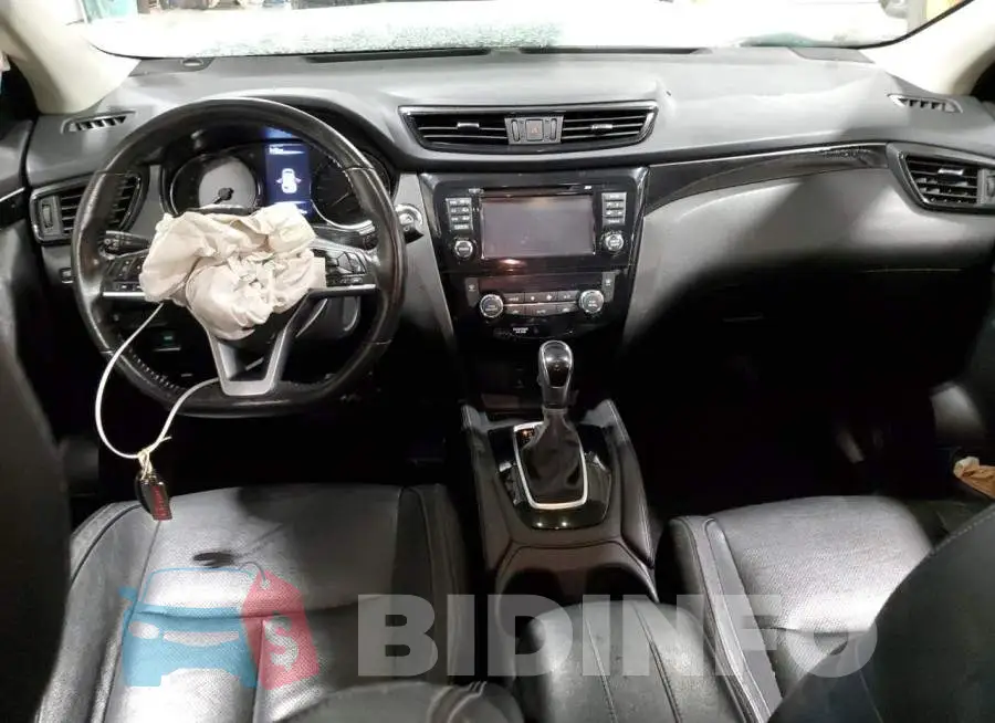 JN1BJ1CR7HW141617 Photo# 8