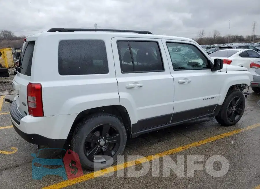 1C4NJPFB3FD318278 Photo# 3