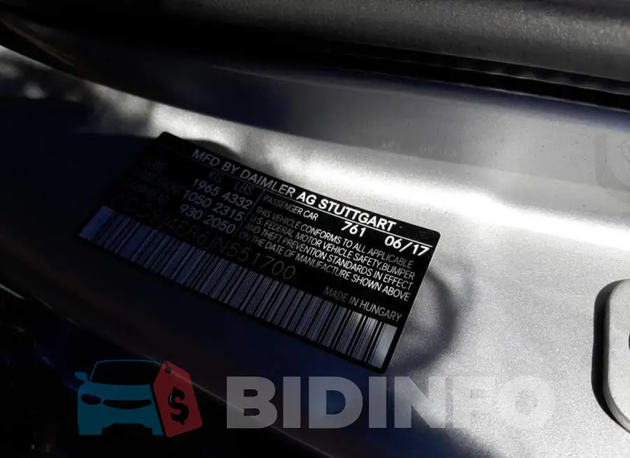 WDDSJ4EB6JN551700 Photo# 12