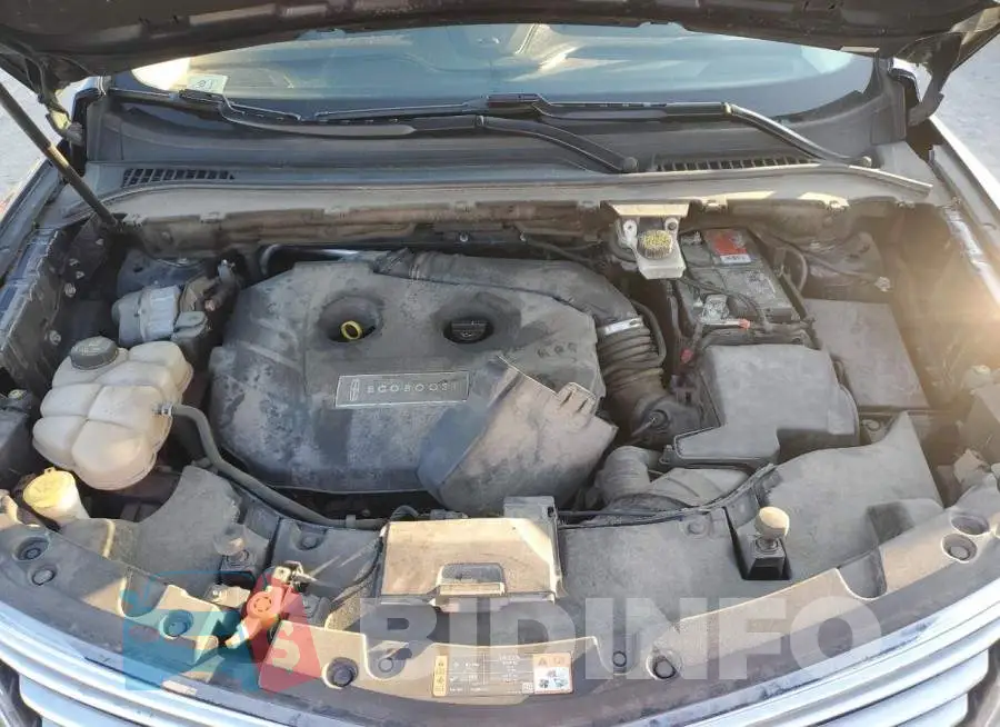 5LMCJ1A96FUJ20487 Photo# 11