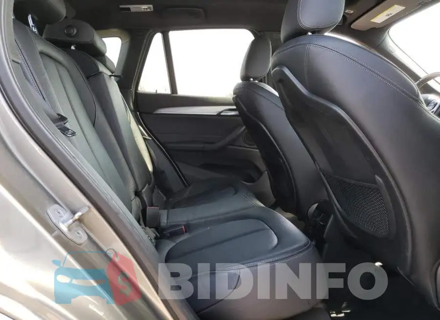 WBXHT3C3XJ5F91904 Photo# 10