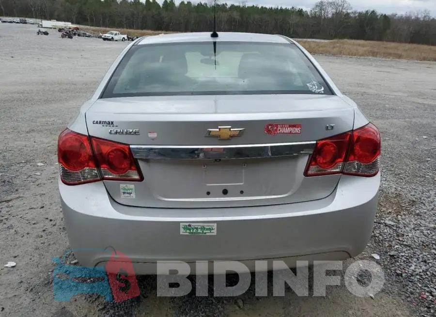 1G1PC5SB3E7476915 Photo# 6