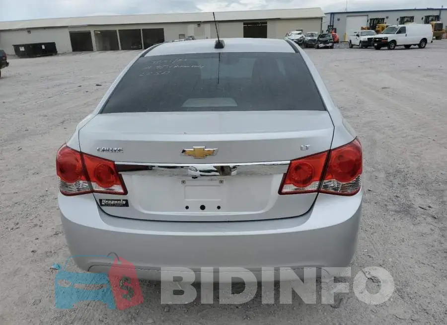 1G1PE5SB3G7129274 Photo# 6