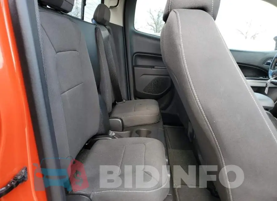1GCHTCE35G1278573 Photo# 10