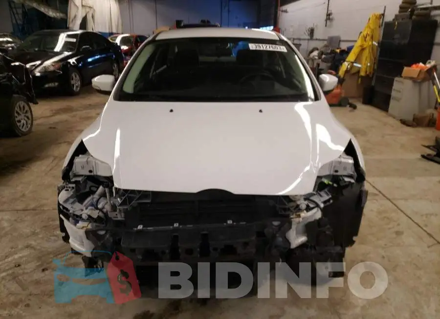 1FADP3F29EL404126 Photo# 5