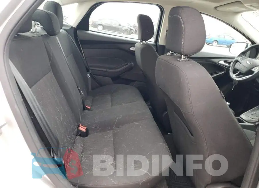 1FADP3H27JL270224 Photo# 10