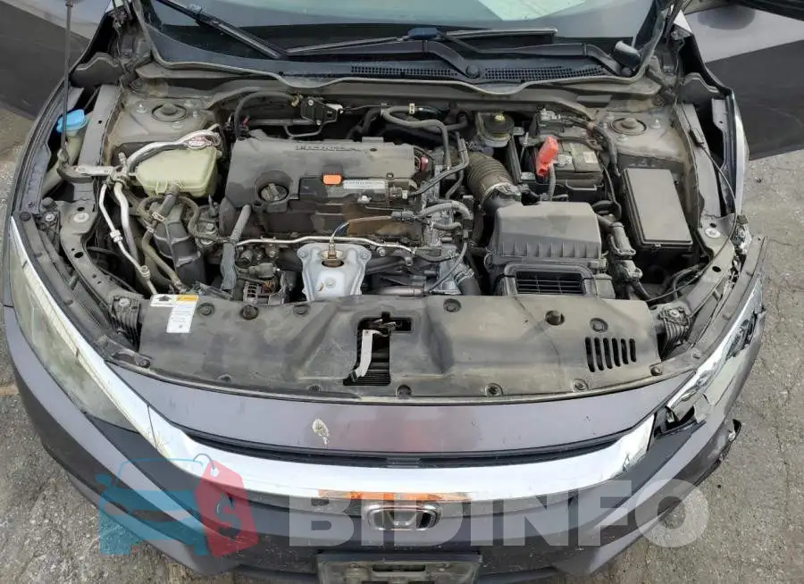 19XFC2F77GE201218 Photo# 11