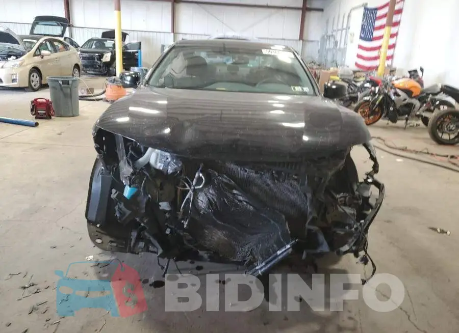 1HGCT2A85FA005302 Photo# 5