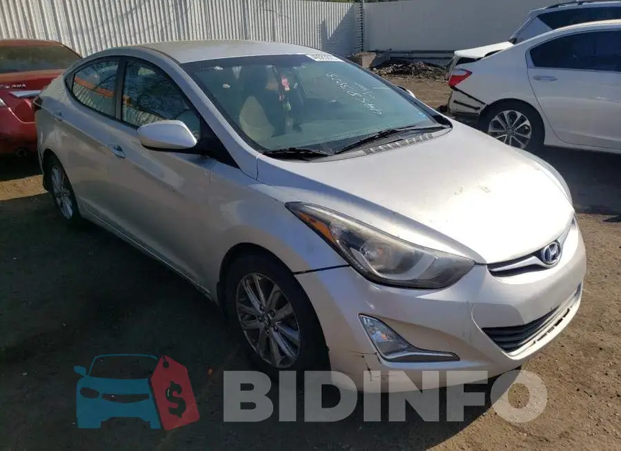 5NPDH4AE8GH788275 Photo# 4