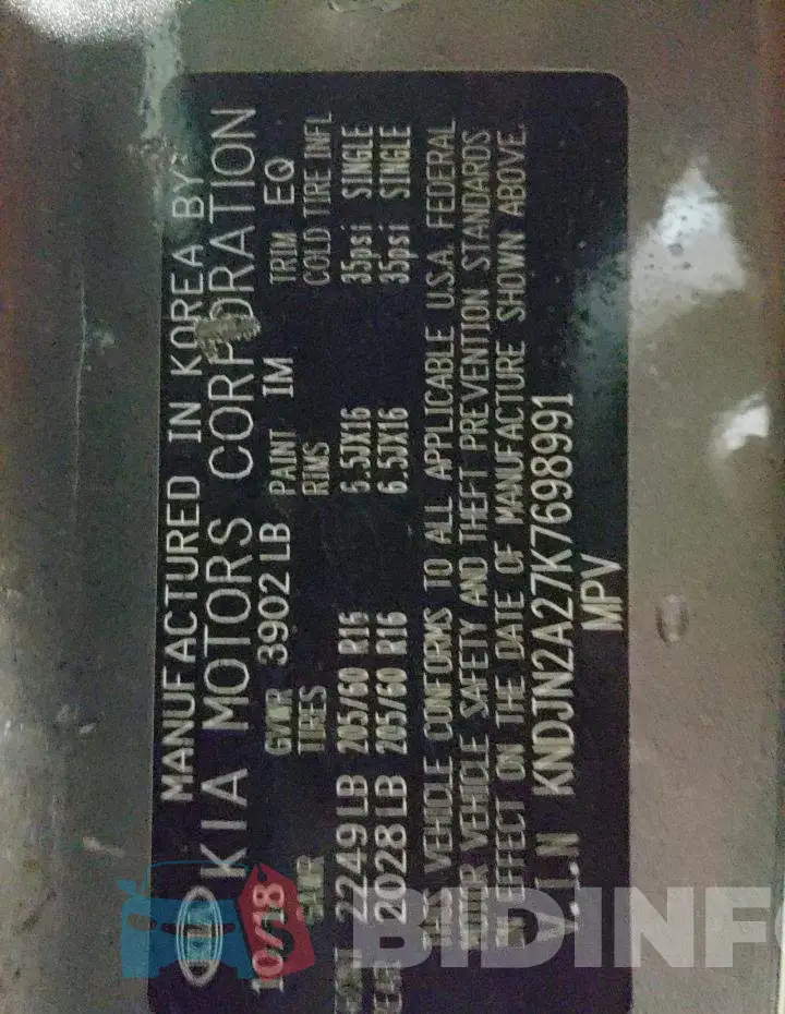 KNDJN2A27K7698991 Photo# 13