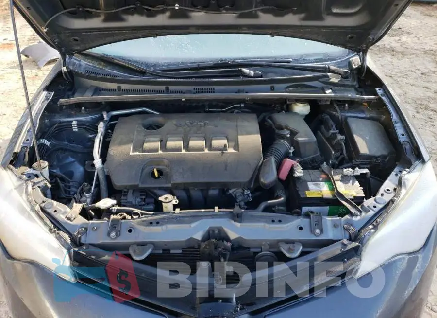 2T1BURHE8JC970588 Photo# 11