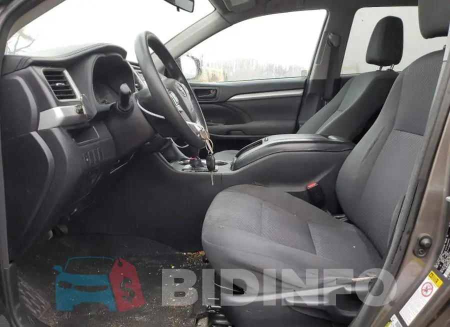 5TDBKRFH6GS293625 Photo# 7