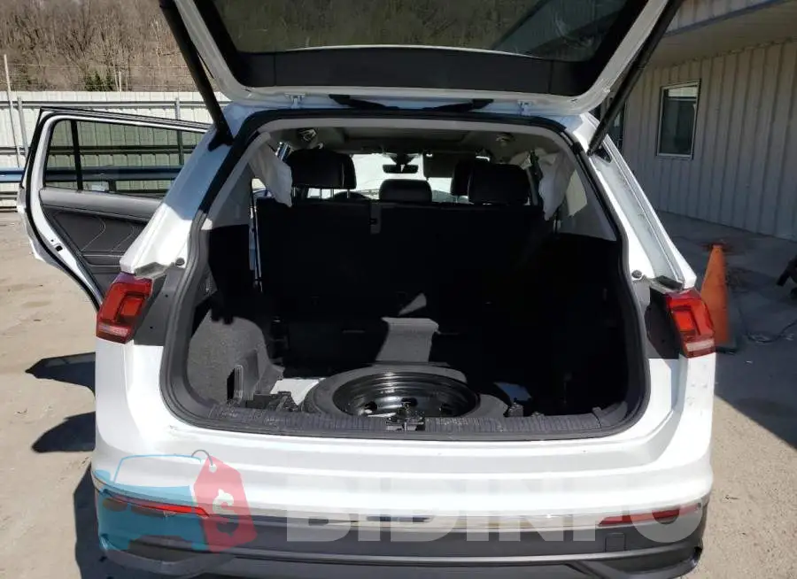 3VV2B7AX7NM086548 Photo# 6