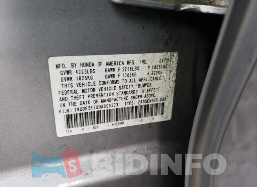 19UDE2F70HA000333 Photo# 12