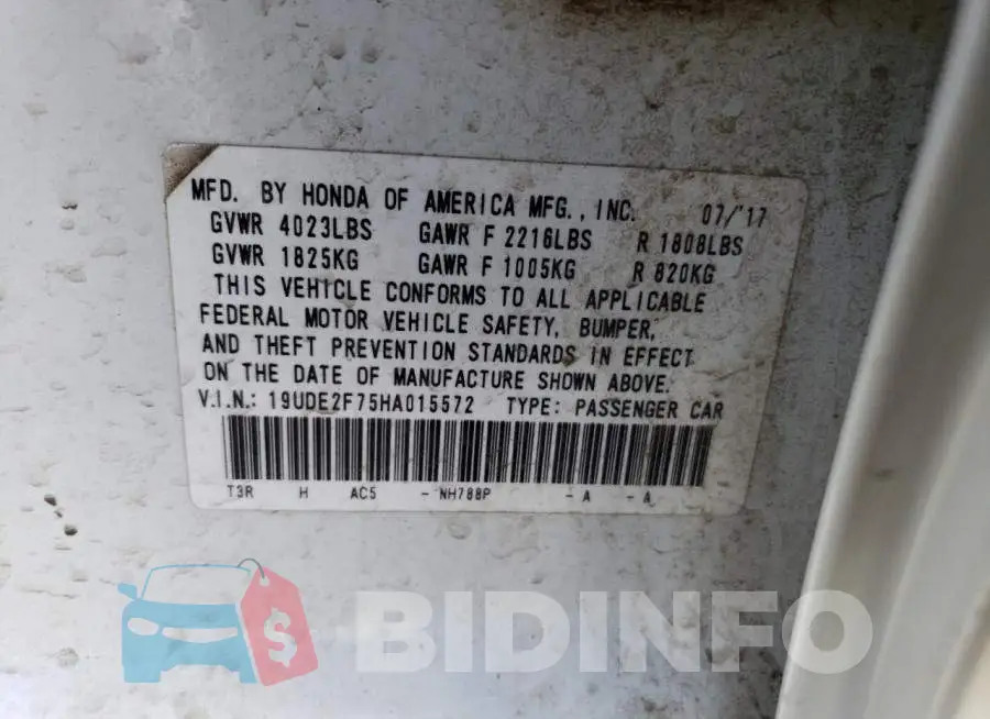 19UDE2F75HA015572 Photo# 12