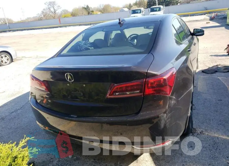 19UUB1F32HA001564 Photo# 6