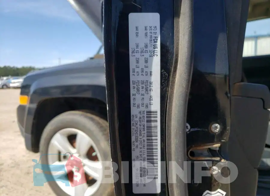 1C4NJPFB2HD183894 Photo# 13
