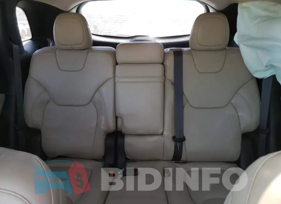 1C4PJLDB0FW585144 Photo# 10