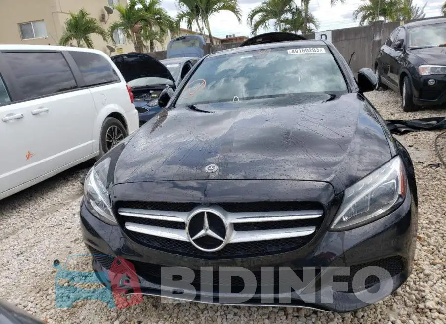 55SWF4JBXJU273142 Photo# 5