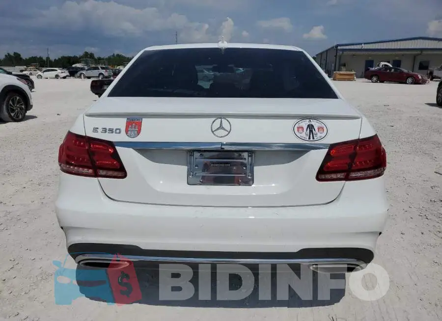 WDDHF5KB1EB071318 Photo# 6