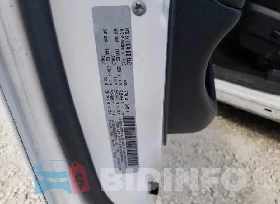 2C4RDGEG5KR723720 Photo# 14