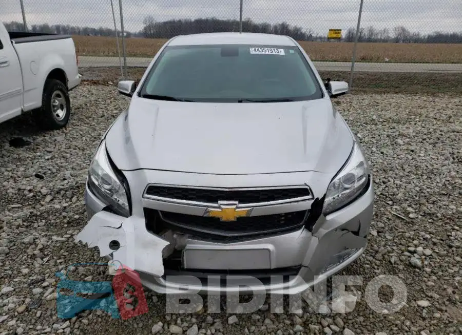 1G11E5SL0EF283068 Photo# 5