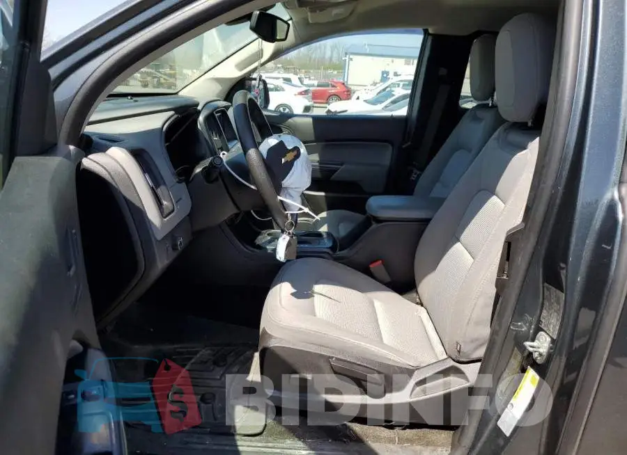 1GCHSAE32F1268850 Photo# 7