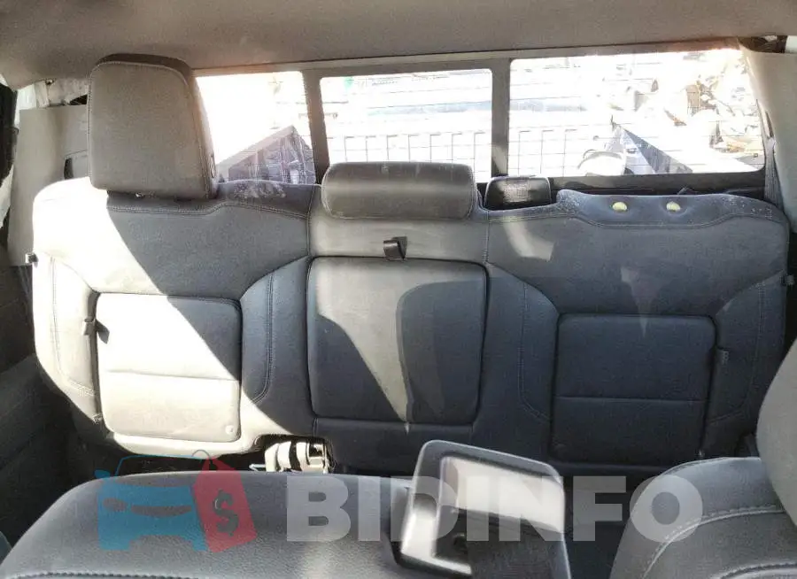 3GCUYDED3KG177458 Photo# 10