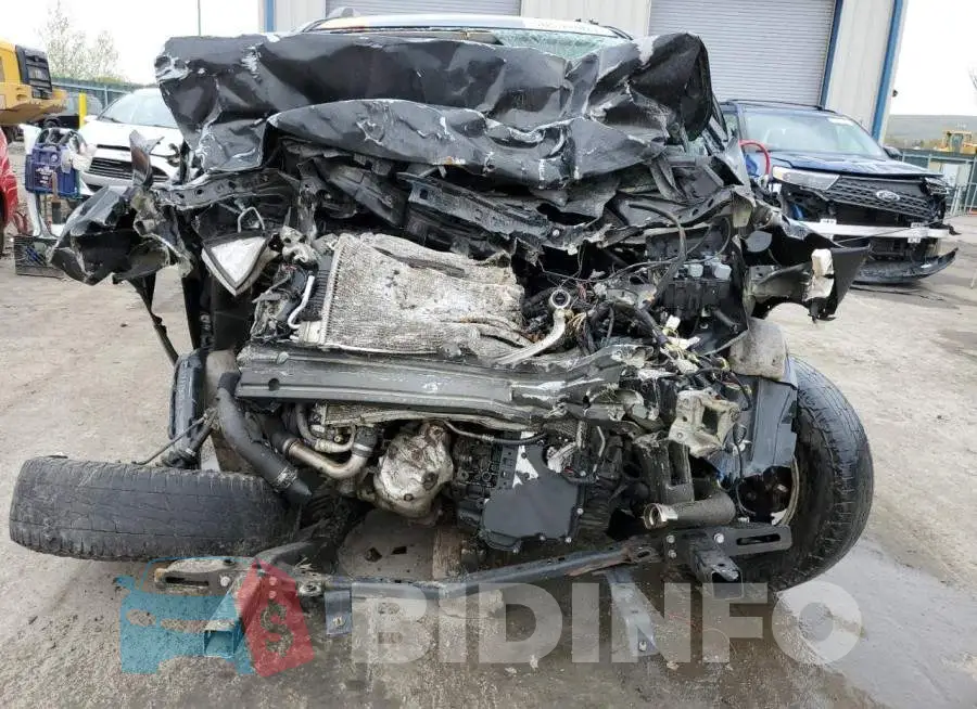 3GNCJPSB8HL134794 Photo# 5