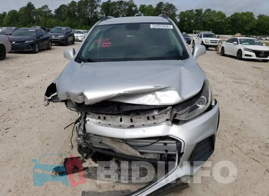 KL7CJLSB8JB604747 Photo# 5