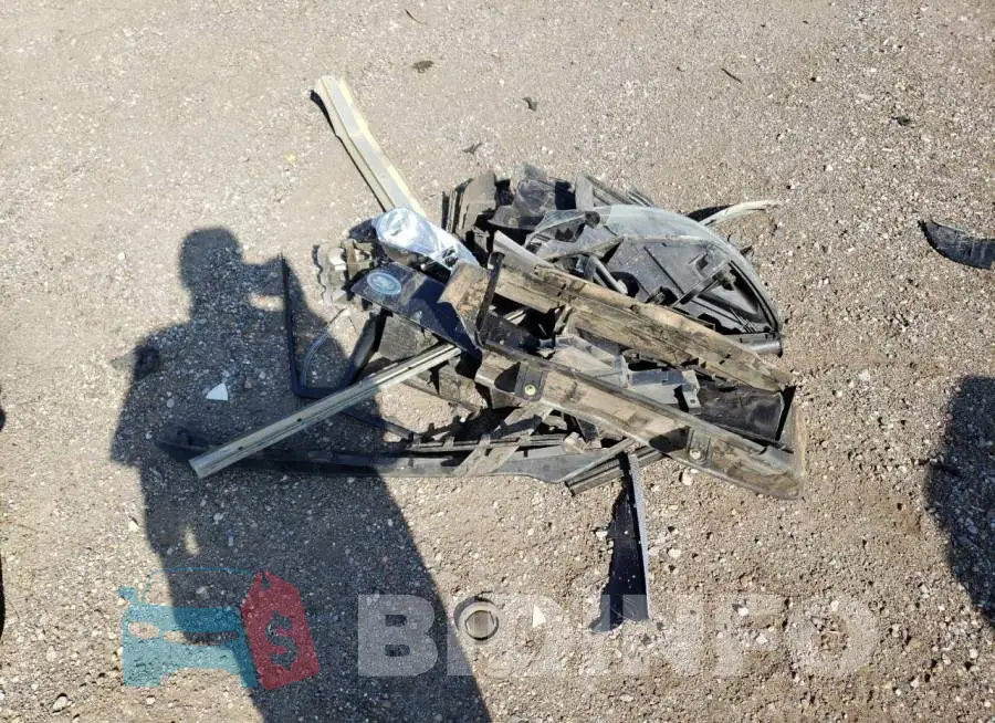 1FADP3F22FL224357 Photo# 12