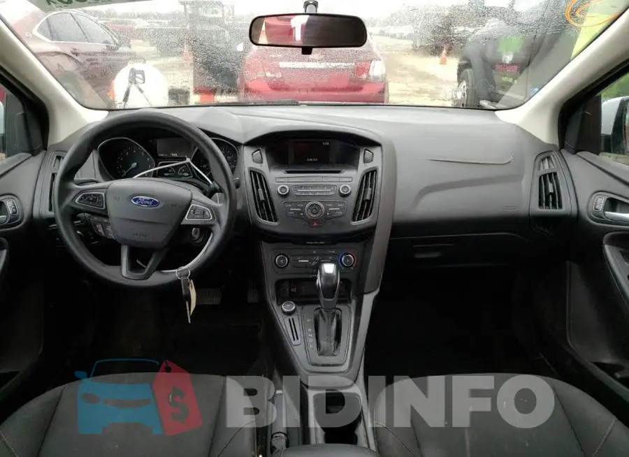 1FADP3F28GL207824 Photo# 8