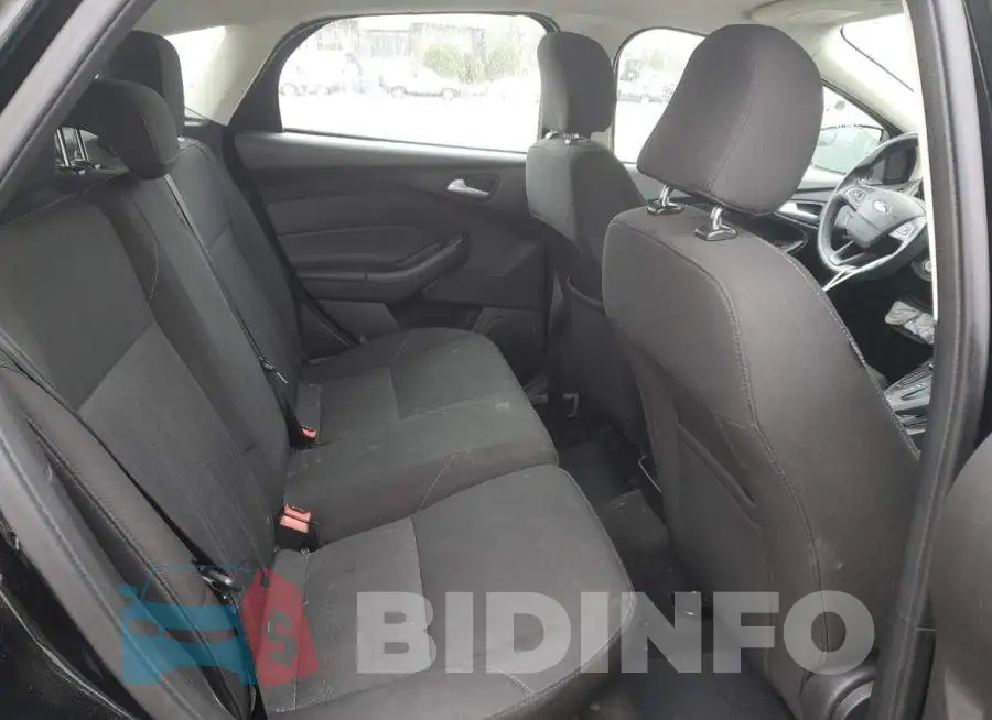 1FADP3K25GL231147 Photo# 10
