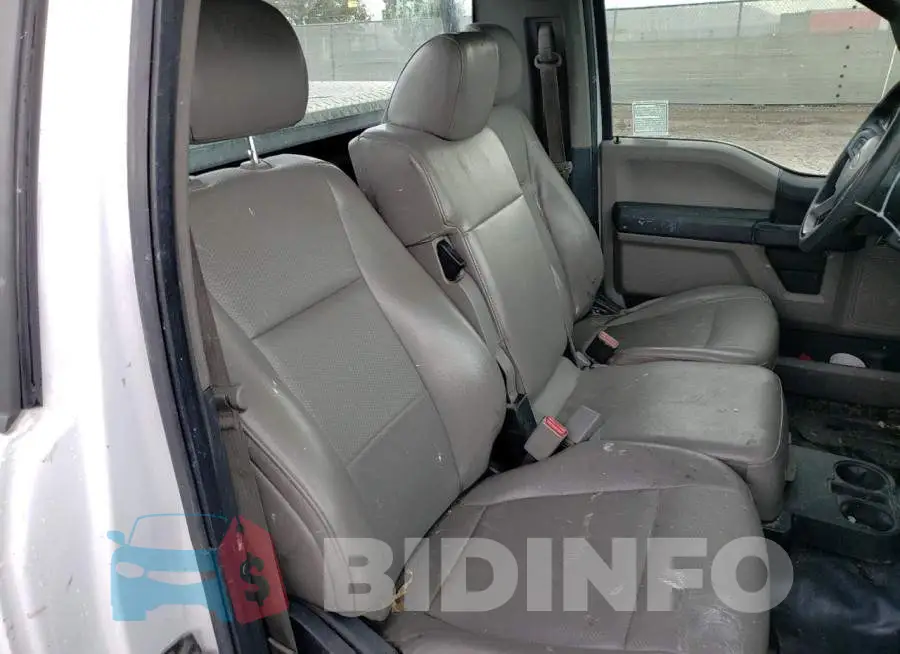 1FTMF1C85HKD94683 Photo# 10