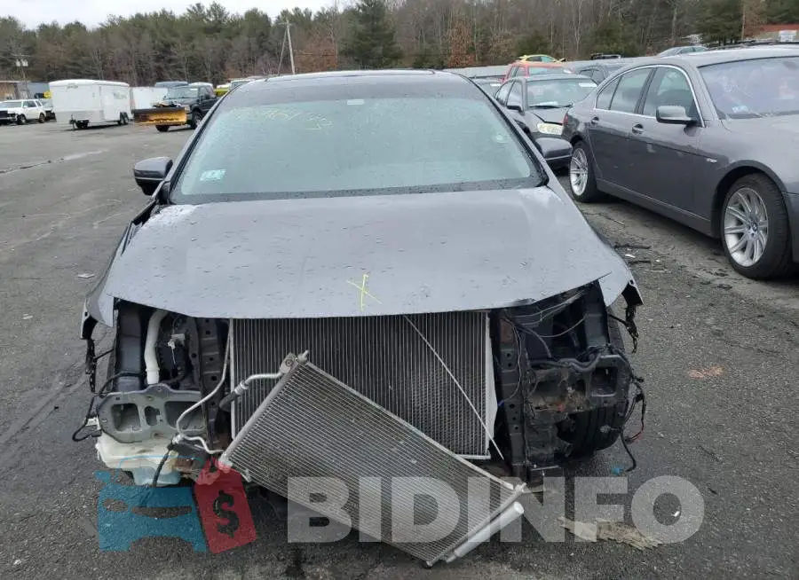 19XFB2F82EE080798 Photo# 5