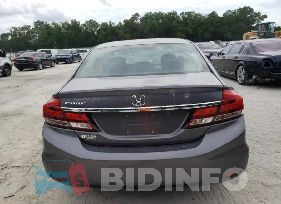 19XFB2F8XFE016087 Photo# 6