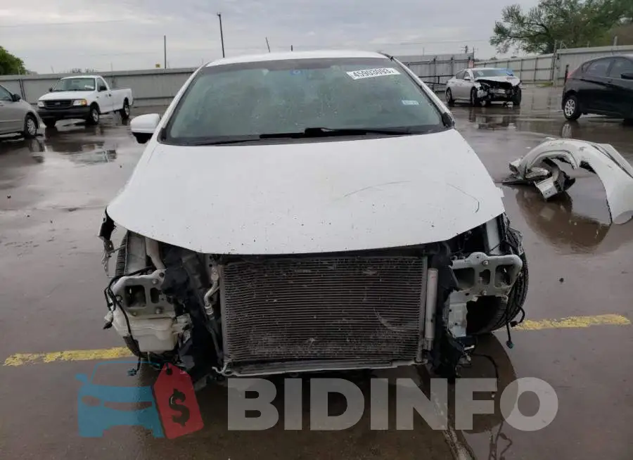19XFB4F21FE000173 Photo# 5