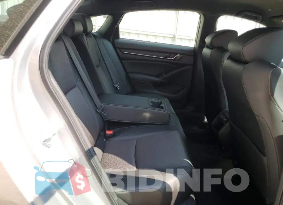 1HGCV1F35NA123947 Photo# 10