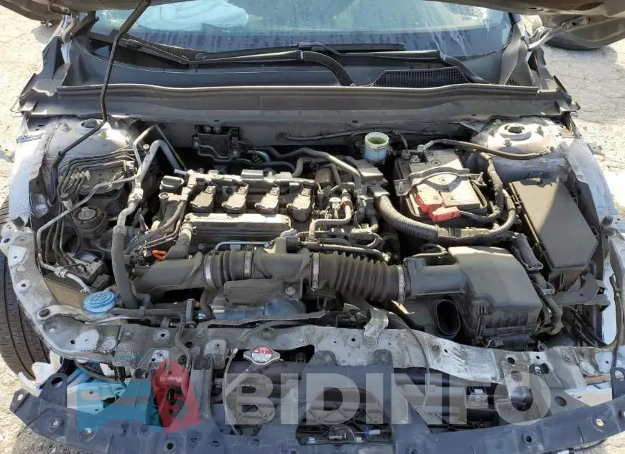 1HGCV1F37JA028526 Photo# 11
