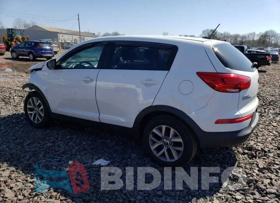 KNDPB3ACXG7833874 Photo# 2