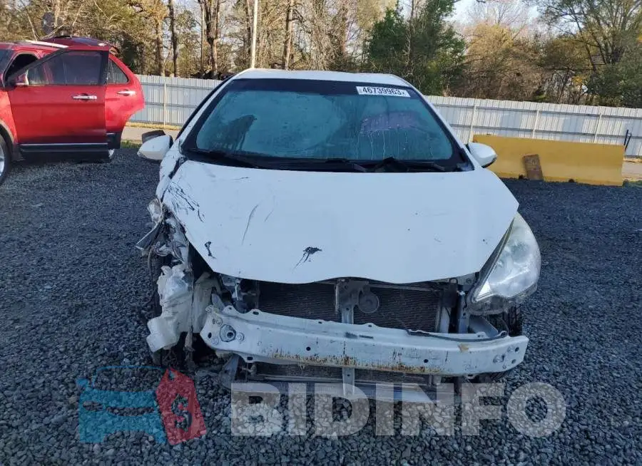 JTDKDTB31E1557958 Photo# 5