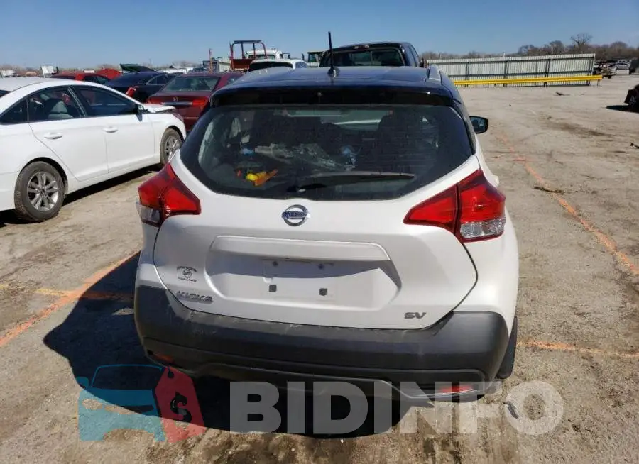3N1CP5CU8KL545487 Photo# 6