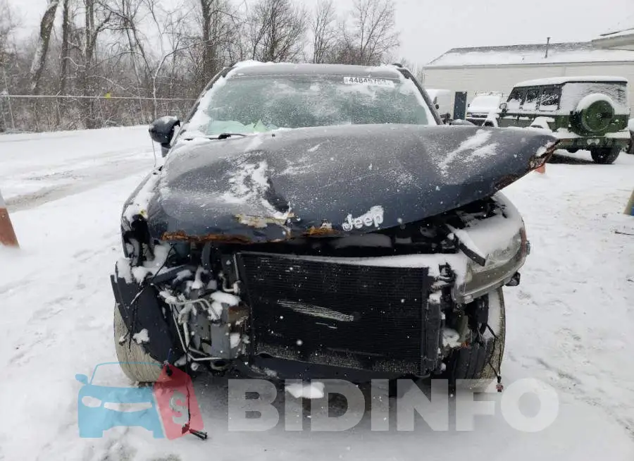 1C4NJCEB1ED703380 Photo# 5